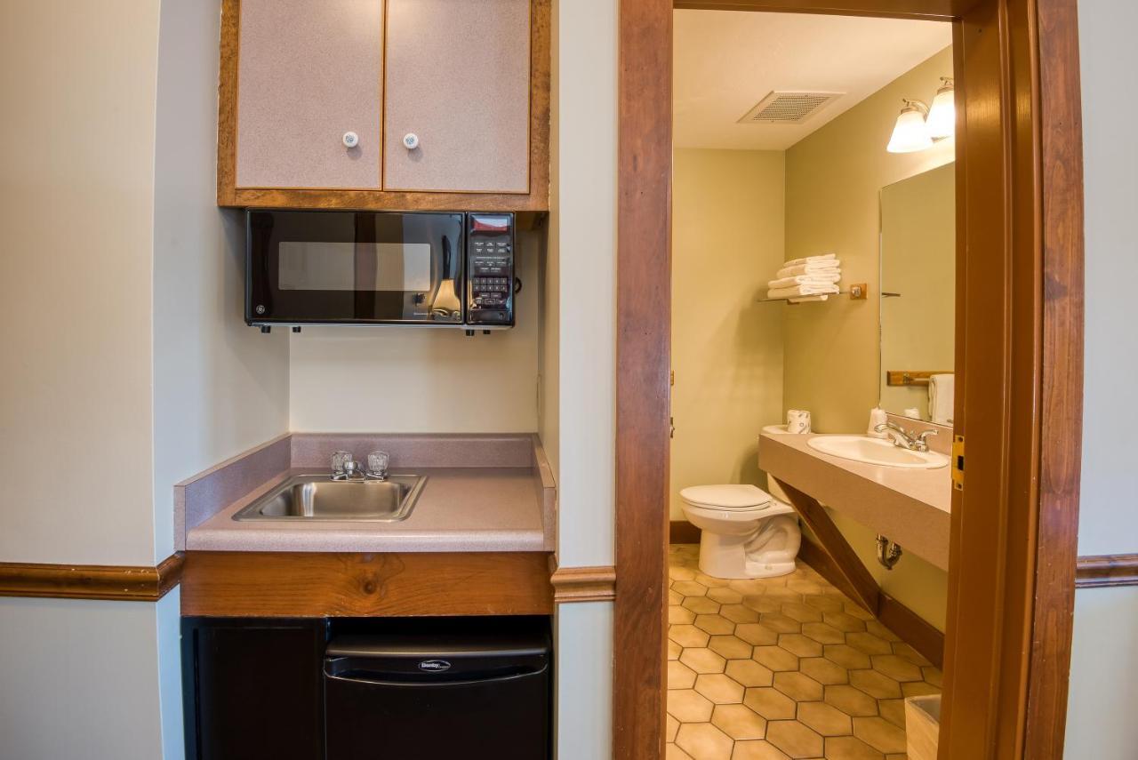Purity Spring Resort Madison Екстериор снимка